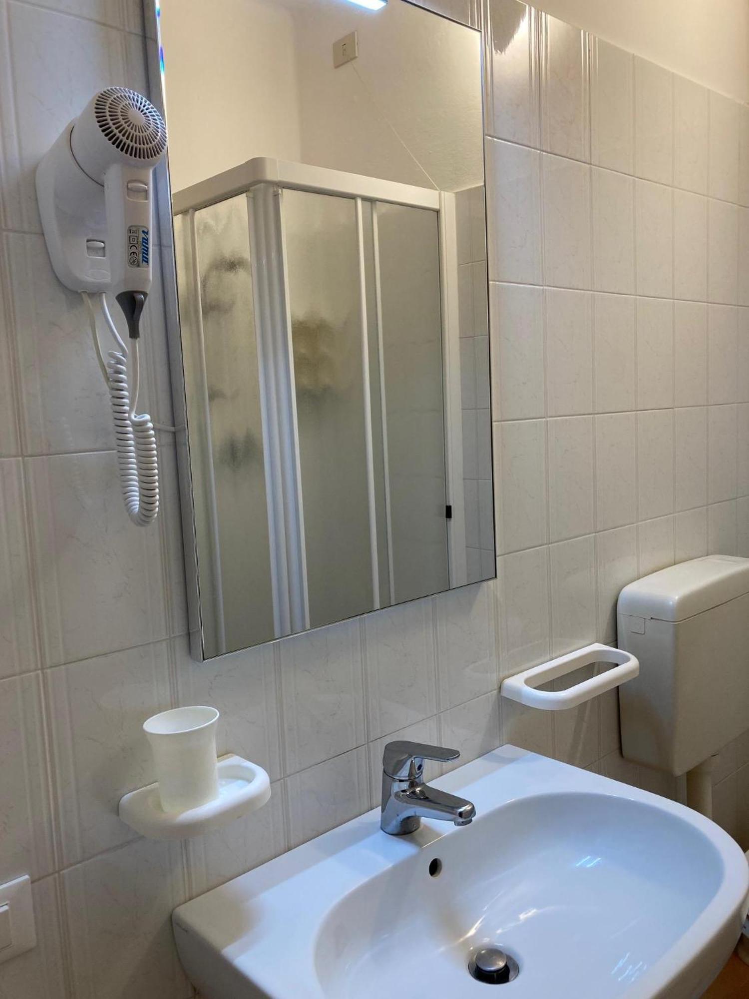 Hotel Giacomazzo Caorle Exteriör bild