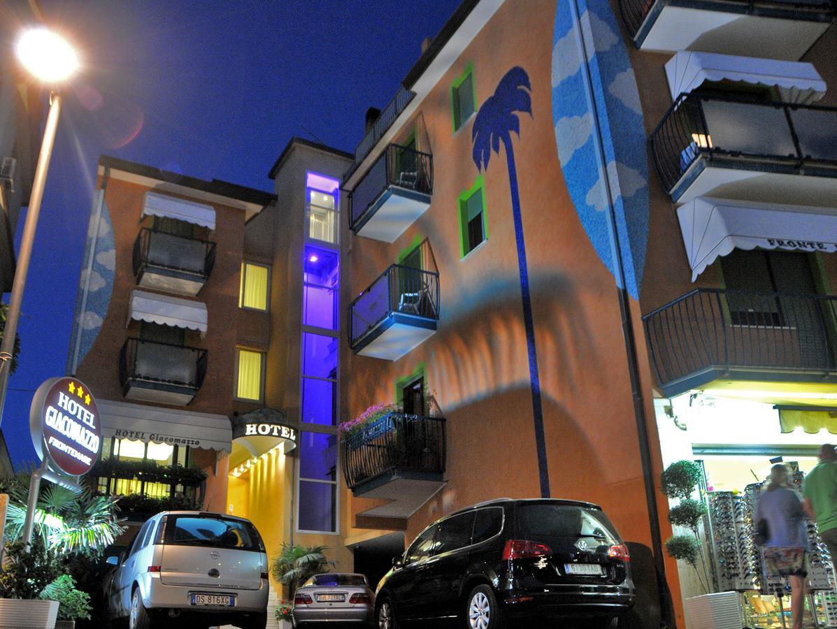 Hotel Giacomazzo Caorle Exteriör bild
