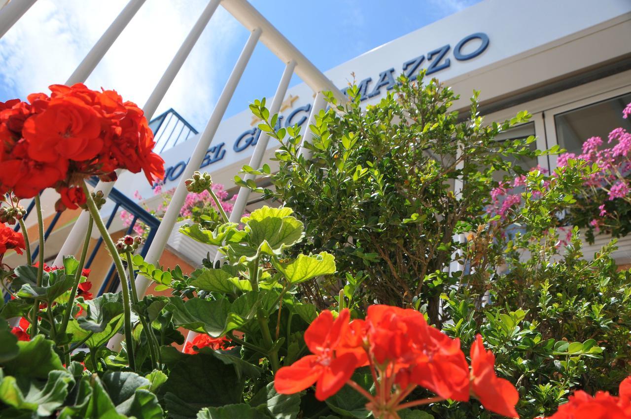 Hotel Giacomazzo Caorle Exteriör bild