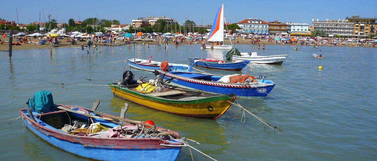Hotel Giacomazzo Caorle Exteriör bild
